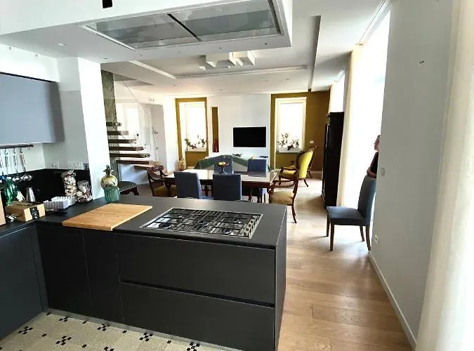 شقة Grata Hospes - Boutique House - Rooftop Deck - Bbq سورينتو